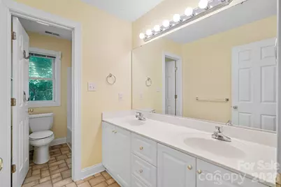 36 Poplar Creek Drive, Asheville, NC 28805 - Photo 21