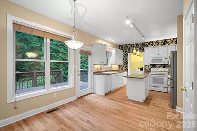 36 Poplar Creek Drive, Asheville, NC 28805 - Photo 11