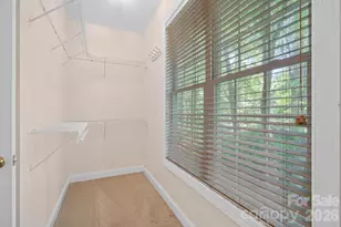 36 Poplar Creek Dr, Asheville, NC 28805 - Photo 17