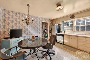1100 Turnbridge Rd, Charlotte, NC 28226 - Photo 13