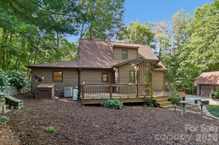 1952 Davis Mountain Rd, Hendersonville, NC 28739 - Photo 31