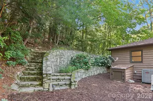 1952 Davis Mountain Rd, Hendersonville, NC 28739 - Photo 37