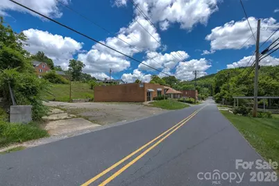 193 Walnut Avenue, Spruce Pine, NC 28777 - Photo 7