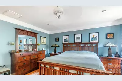 525 E 37th Street, Charlotte, NC 28205 - Photo 13