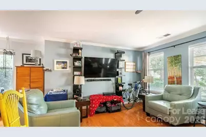 525 E 37th Street, Charlotte, NC 28205 - Photo 3