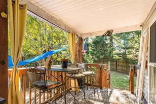 525 E 37th St, Charlotte, NC 28205 - Photo 19