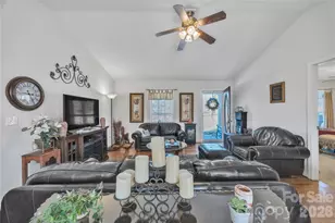 57 Riverview Rd, Taylorsville, NC 28681 - Photo 11