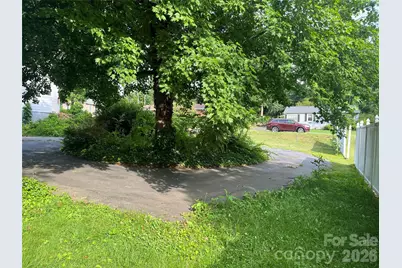9999 Northeast Avenue, Swannanoa, NC 28778 - Photo 3