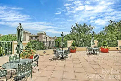 300 W 5th Street #609, Charlotte, NC 28202 - Photo 7