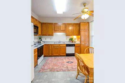 102 Rough Point Court, Asheville, NC 28806 - Photo 11