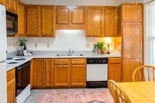 102 Rough Point Ct, Asheville, NC 28806 - Photo 11