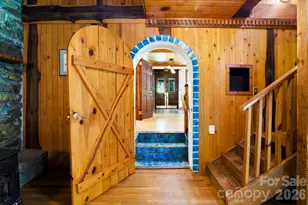 173 Camp Elliott Rd, Black Mountain, NC 28711 - Photo 5
