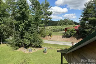 38 Lloyd Barnwell Rd, Hendersonville, NC 28792 - Photo 25