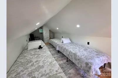38 Lloyd Barnwell Road, Hendersonville, NC 28792 - Photo 21