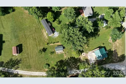 38 Lloyd Barnwell Road, Hendersonville, NC 28792 - Photo 35