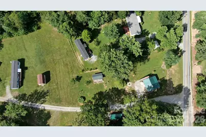 38 Lloyd Barnwell Road, Hendersonville, NC 28792 - Photo 3