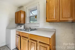115 Brackett St, Morganton, NC 28655 - Photo 7