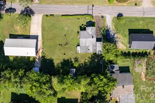 115 Brackett St, Morganton, NC 28655 - Photo 31