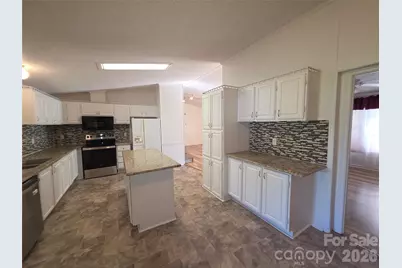 1395 Cape Hickory Road, Hickory, NC 28601 - Photo 13
