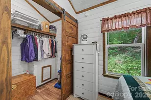243 Jonquil Woods Rd, Franklin, NC 28734 - Photo 17