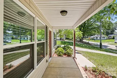 318 N Pryor Street, Gastonia, NC 28052 - Photo 3