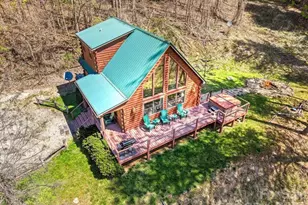 210 Chickadee Dr, Bryson City, NC 28713 - Photo 1