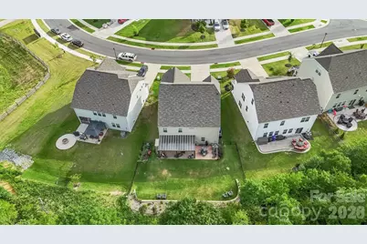 386 Kennerly Center Drive, Mooresville, NC 28115 - Photo 5