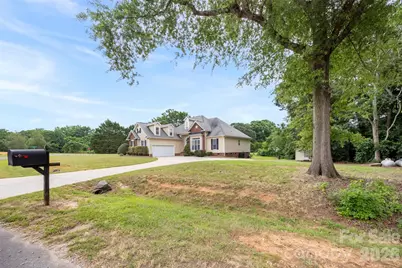 2801 Sweetgrass Lane, Monroe, NC 28112 - Photo 3