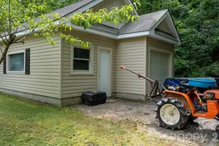 2956 Indian Grave Rd, Lenoir, NC 28645 - Photo 19