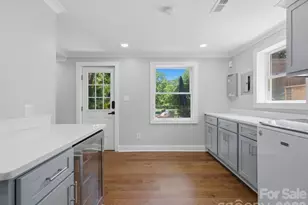 6819 Woodstock Dr, Charlotte, NC 28210 - Photo 27