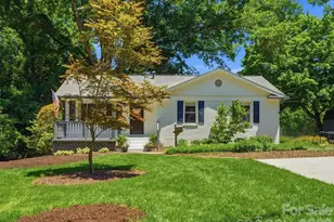 6819 Woodstock Dr, Charlotte, NC 28210 - Photo 1