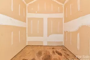 817 Wainwright Ave, Charlotte, NC 28206 - Photo 27