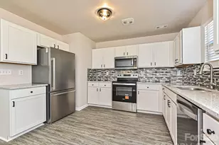 817 Wainwright Ave, Charlotte, NC 28206 - Photo 9