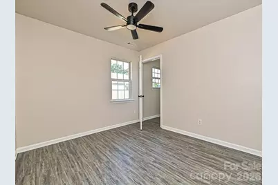 817 Wainwright Avenue, Charlotte, NC 28206 - Photo 21