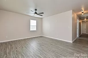 817 Wainwright Ave, Charlotte, NC 28206 - Photo 13