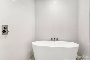 2901 Valencia Terrace, Charlotte, NC 28211 - Photo 25