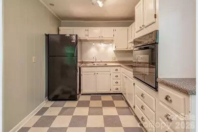 364 Pearson Drive, Asheville, NC 28801 - Photo 11