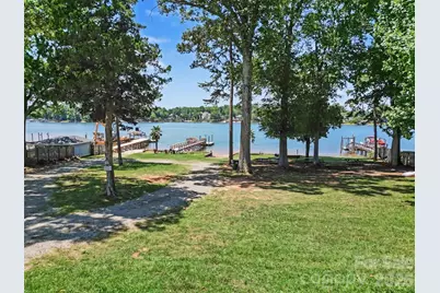 21021 Entrada Drive, Cornelius, NC 28031 - Photo 29