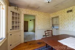 115 Church St, Burnsville, NC 28714 - Photo 11