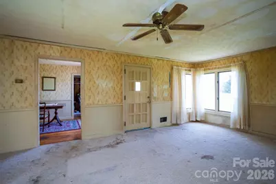 115 Church Street, Burnsville, NC 28714 - Photo 9