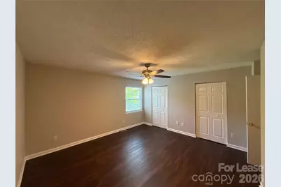 11016 Hunter Trail Lane, Charlotte, NC 28226 - Photo 7