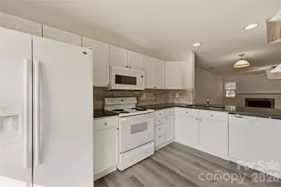 2235 Preakness Court, Charlotte, NC 28273 - Photo 3