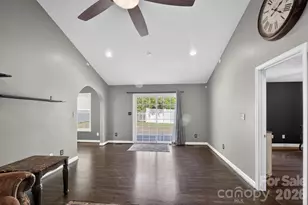 1590 Mayfair Dr, Conover, NC 28613 - Photo 25