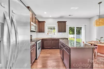 112 Kingsway Drive, Mooresville, NC 28115 - Photo 7