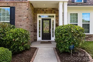 2412 Hamlet Ct, Matthews, NC 28105 - Photo 3