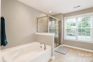 2412 Hamlet Ct, Matthews, NC 28105 - Photo 29