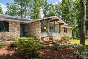 24 Amherst Rd, Biltmore Forest, NC 28803 - Photo 1
