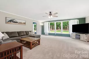5542 Randolph Rd, Kannapolis, NC 28081 - Photo 19