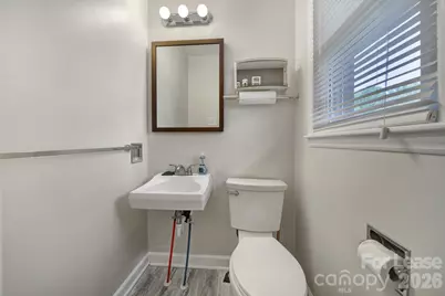 4301 Briarhill Drive, Charlotte, NC 28215 - Photo 23