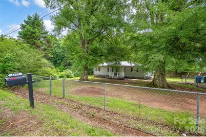 4507 US Highway 64 Highway W, Mocksville, NC 27028 - Photo 33